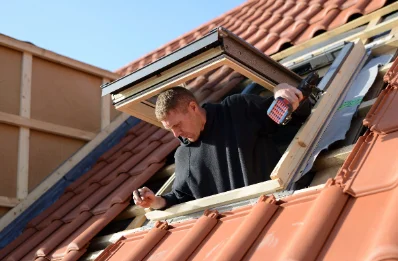 Pose de fenêtres de toit Velux à Oisly